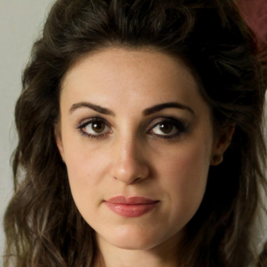 Elena Nakamura, Advanced Trading Strategies Instructor